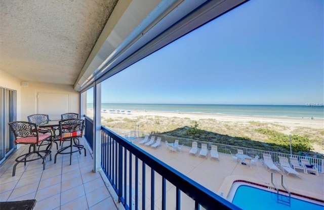19450 GULF BOULEVARD Gallery 3