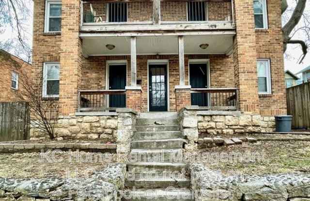 1108 w 41st Terr photos photos