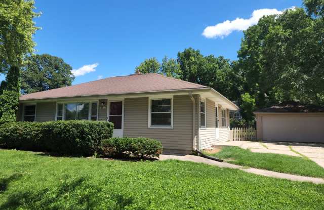 3 bedroom Tosa ranch photos photos