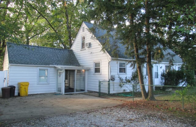 509 Stewart Ave - 509 Stewart Avenue, Glen Burnie, MD 21061