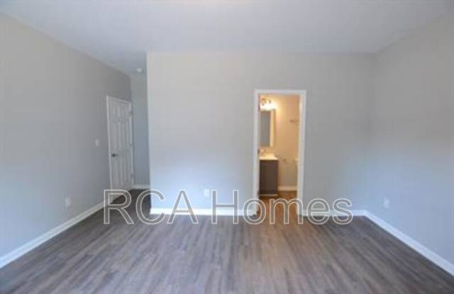 3501 North Illinois Street - Unit 2 Gallery 4