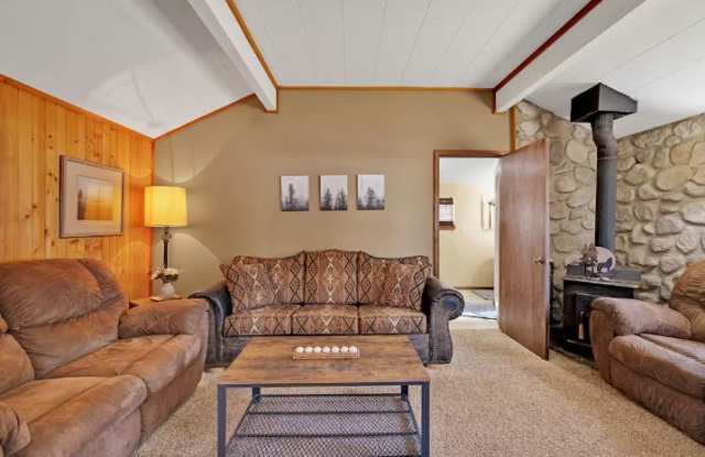 786 East Hayden Avenue - 786 East Hayden Avenue, Hayden, ID 83835