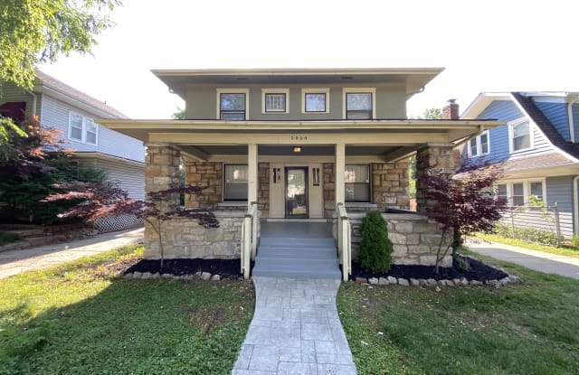 5909 Wornall Rd - 5909 Wornall Road, Kansas City, MO 64113