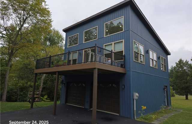 416 S Eberhart Rd photos photos