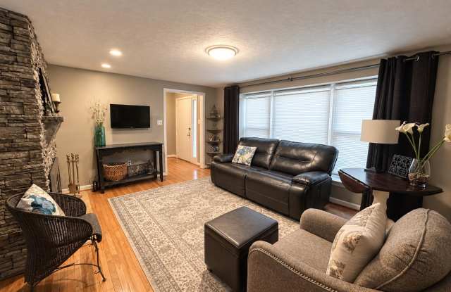 3 Bedroom Single Family Home in York! Gallery 1