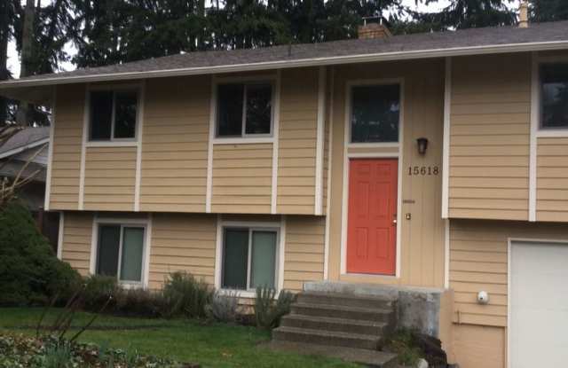 15618 NE 56th Way - 15618 Northeast 56th Way, Redmond, WA 98052