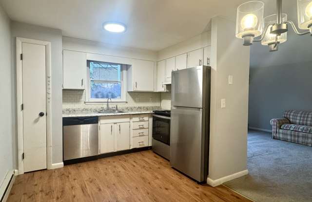 173 Homestead Street - 173 Homestead Street, Manchester, CT 06042