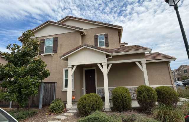 Welcome to 700 Apricot! Located in the heart of Vacaville. photos photos