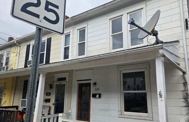 320 Atlantic Avenue, RED LION photos photos