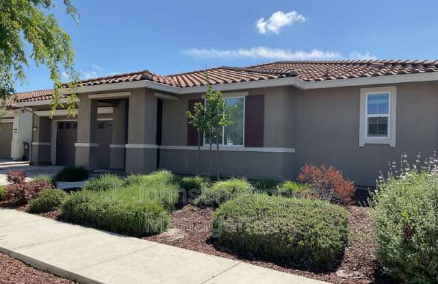 644 Albany St photos photos