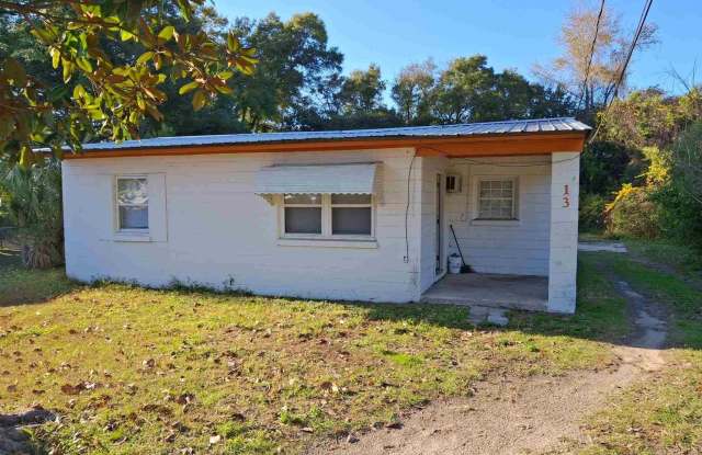 13 Baggett Ct - 13 Baggett Court, West Pensacola, FL 32505