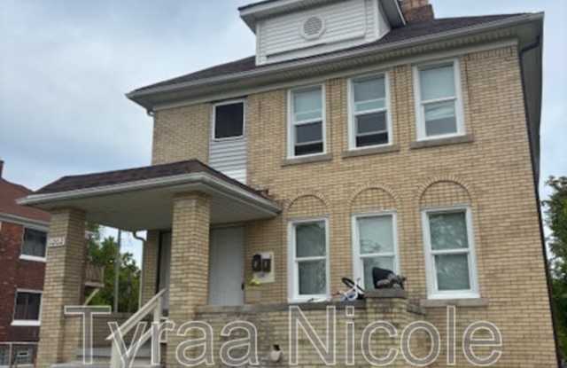 1200 Lenox Street - 1 photos photos