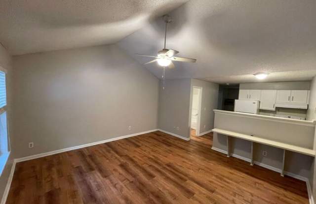 4119 Bloomdale Drive Gallery 3