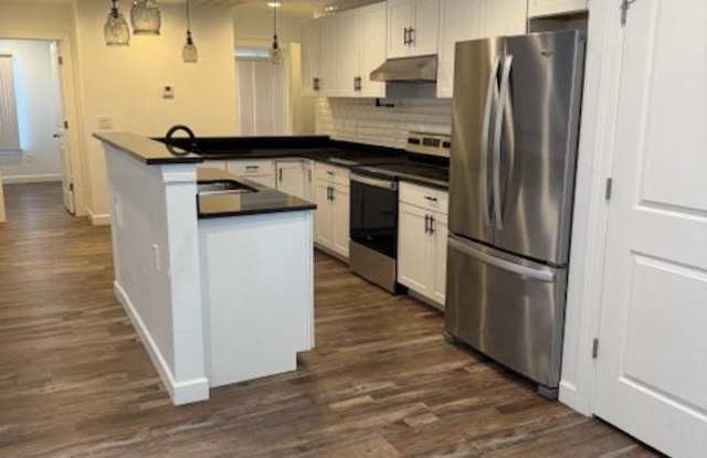 5216-5218 Bessmer Drive - 5216 photos photos