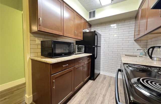 490 Clove Rd Apt 1E Gallery 4