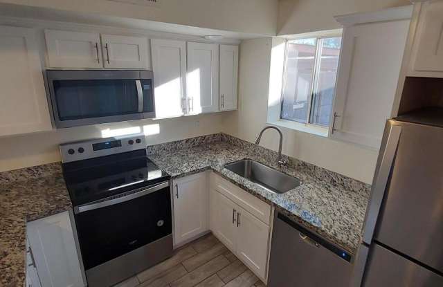 6140 W TOWNLEY Avenue photos photos