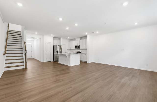 216 Deercroft Drive - 1 Gallery 3
