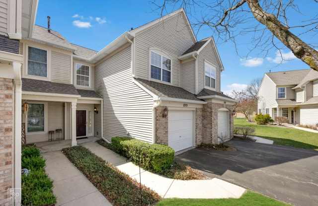 Gorgeous and Updated Large 2 Bedroom / 1.5 Bath Townhome in Grayslake! photos photos
