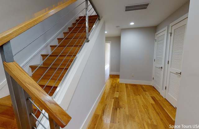 1157 Oates St Ne Gallery 4