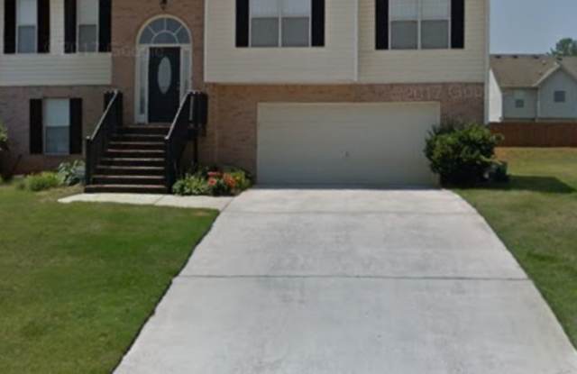 5690 Colonnade Dr - 5690 Colonnade Drive, Clayton County, GA 30273