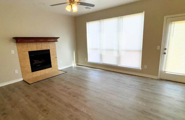 12024 Garden Dr Gallery 4
