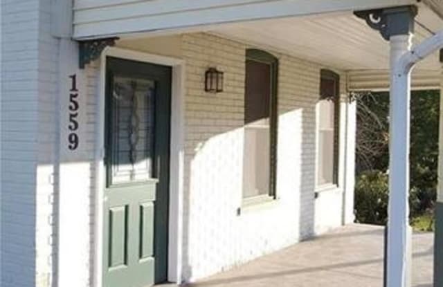 1559 Broadway - 1559 Broadway, Lehigh County, PA 18015