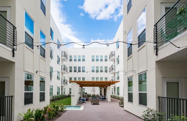 Marina Bend at Clear Creek Apartments Gallery 3