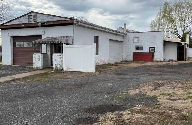 301 PENN Street photos photos