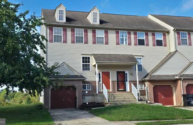 220 TRAFALGAR Drive Gallery 2