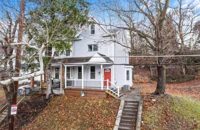 2806 Perrysville Ave - 2806 Perrysville Avenue, Pittsburgh, PA 15214