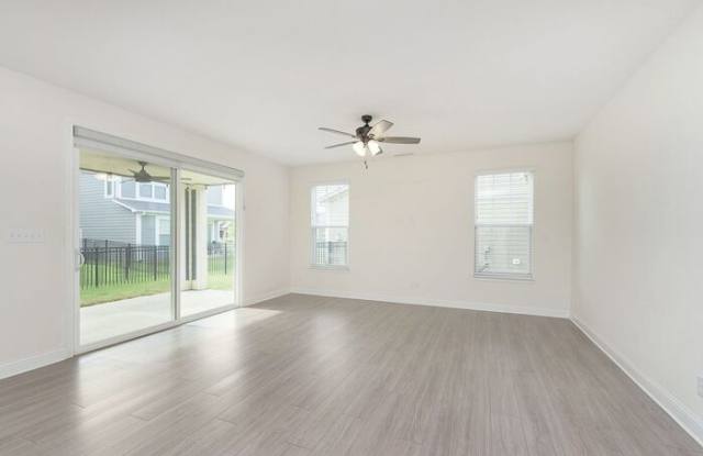 14253 James Dean Drive Gallery 4