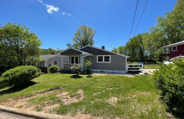 Well-maintained 3-bedroom, 2-bathroom single-family home photos photos
