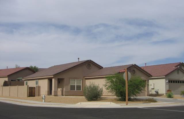 Gorgeous NW 3Bed  2Bath Home in Rancho Vistoso! - 648 Red Barberry Drive, Oro Valley, AZ 85755