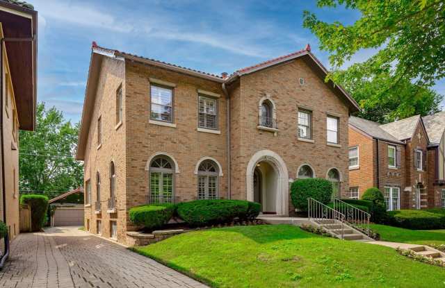1135 N Kenilworth Avenue photos photos