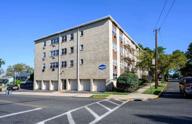Central House photos photos