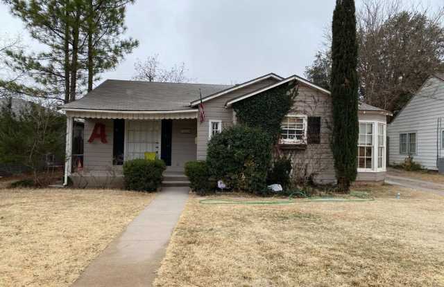 Cute 2 bed 2 bath! photos photos