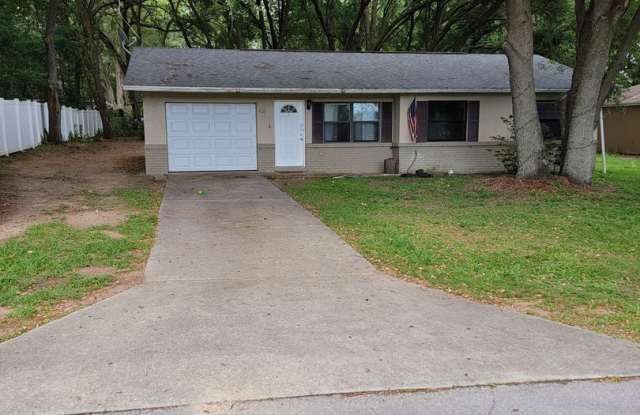 Lovely 3/1/1 near baseline road photos photos