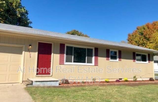 2639 W Truman - 2639 West Truman Street, Springfield, MO 65803