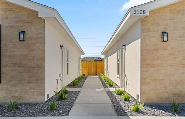 2108 E San Andrea Street unit: 1 photos photos