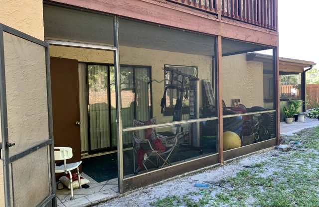 2003 Lakeview Drive W Gallery 4