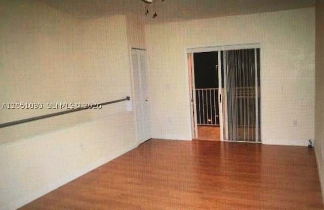 5810 W 18th Ln Gallery 4
