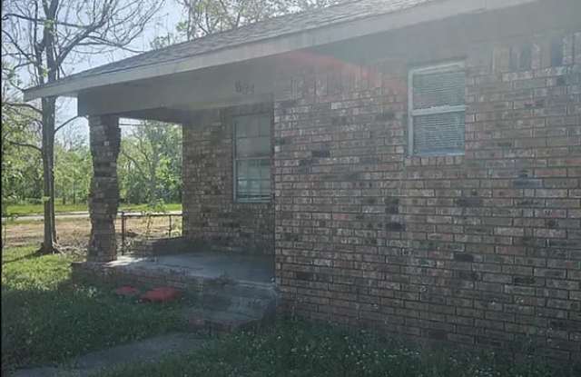 House For Rent - 834 18th St, Port Arthur, TX 77640 photos photos