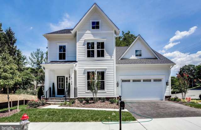 6200 CHAMPION OAK CT - 6200 Champion Oak Ct, Lake Barcroft, VA 22044