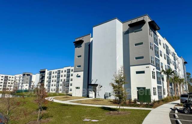 5587 Millenia Park Blvd photos photos