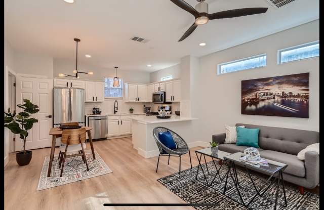 Updated home only 10 minutes to downtown! photos photos