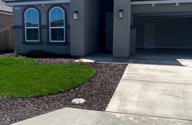 "Modern  Energy-Efficient 3BR/2BA Home with Solar - Perfect for Families!" photos photos
