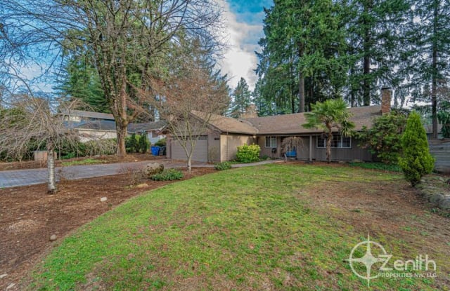 1701 SE 123rd Ave - 1701 Southeast 123rd Avenue, Vancouver, WA 98683