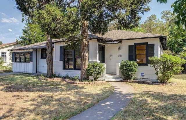 2716 29th Street photos photos