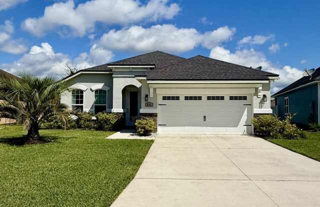 Luxury Lakefront Living: Stunning 3BR + Office Home with Over-the-Top Kitchen photos photos Luxury Lakefront Living: Stunning 3BR + Office Home with Over-the-Top Kitchen photos photos