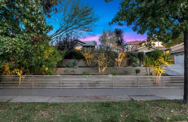 4716 Tyrone Avenue - 4716 Tyrone Avenue, Los Angeles, CA 91423